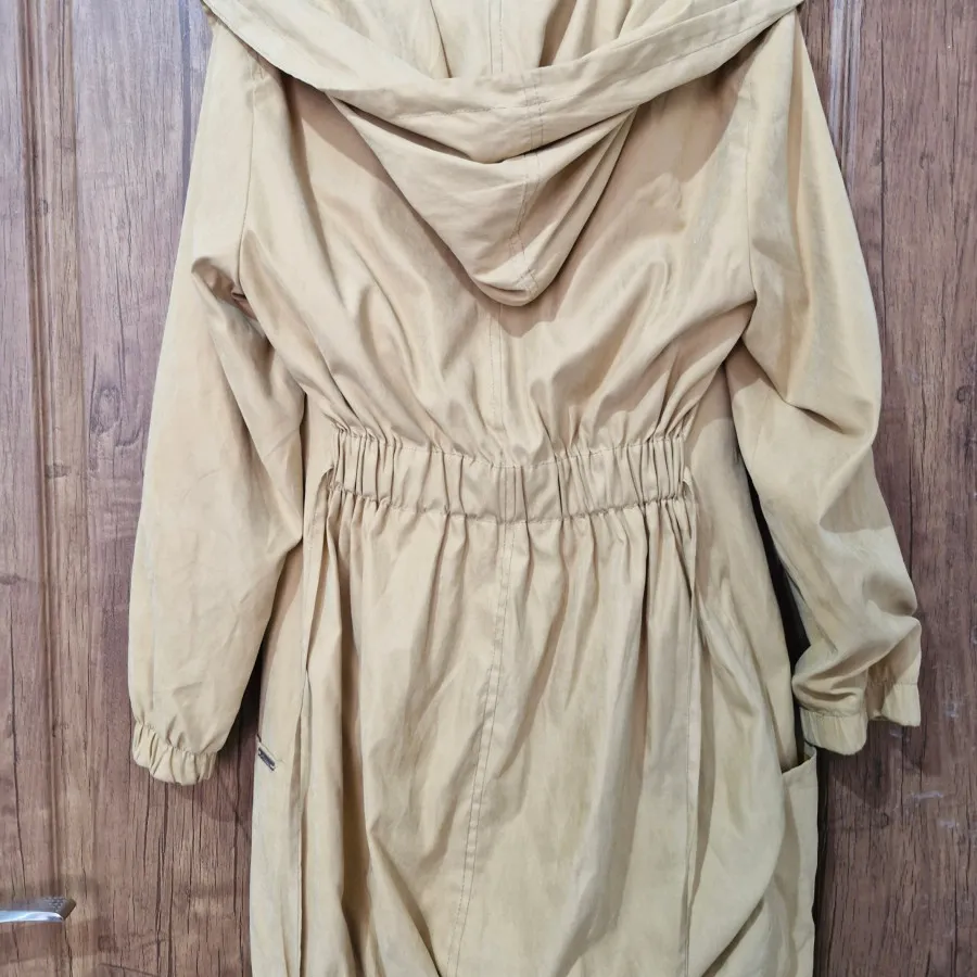 مانتو بارونی پاییزه