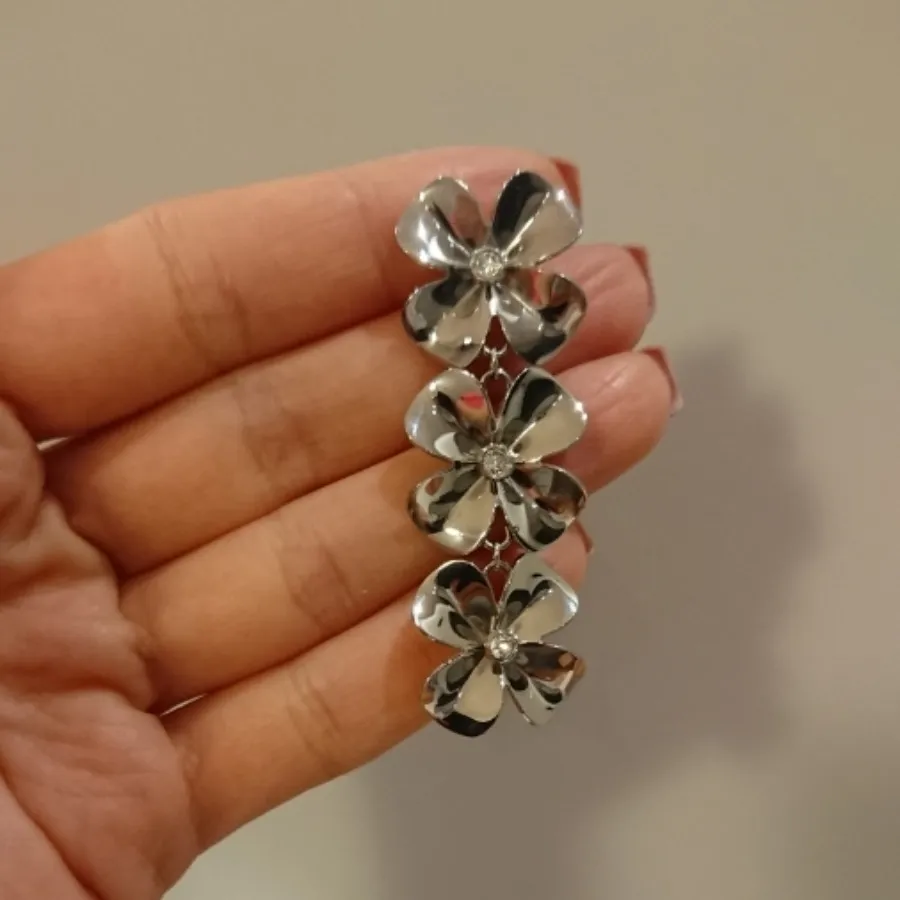 گوشواره برازوی