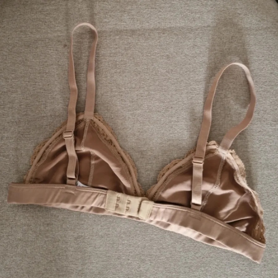 سوتین خارجی