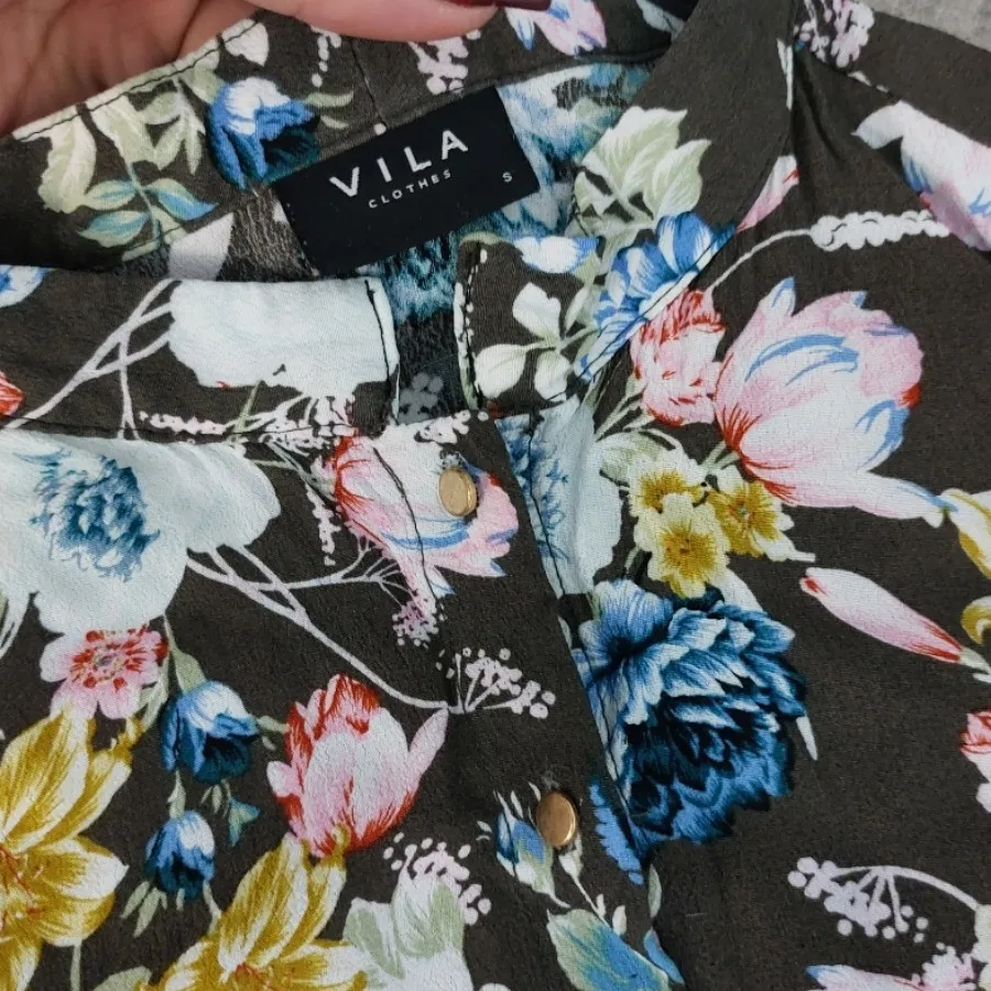 شومیز مارک vila