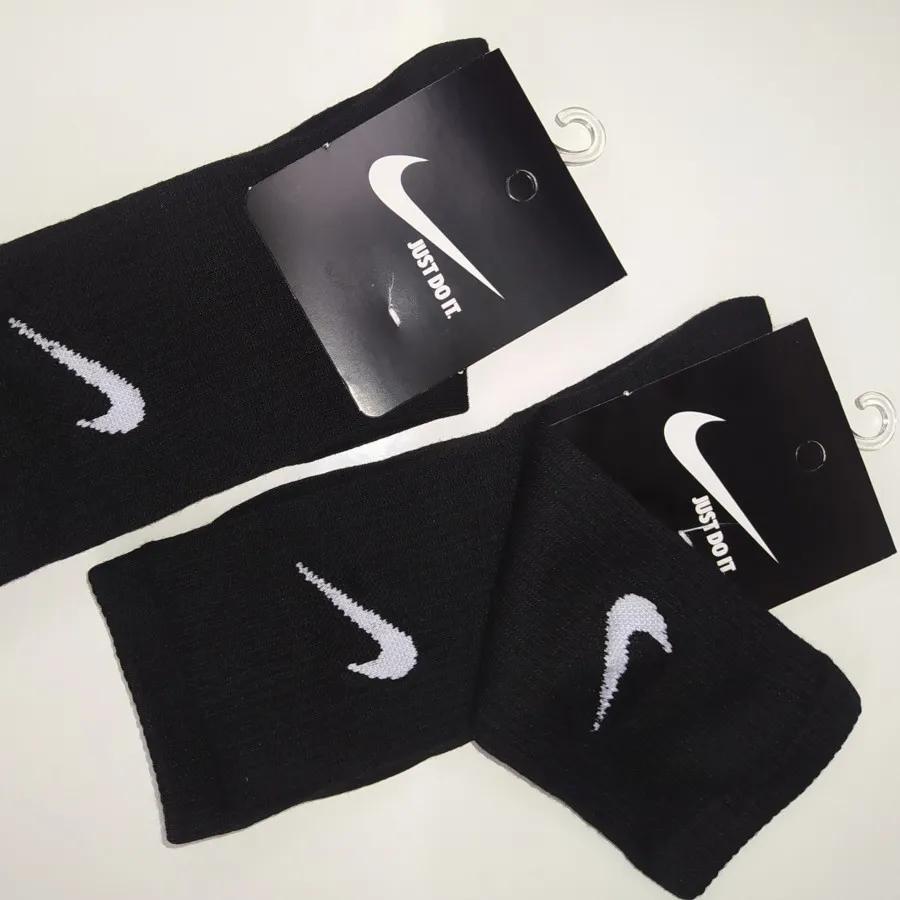 جوراب ساق بلند