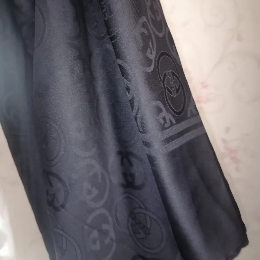 روسری قواره بزرگ