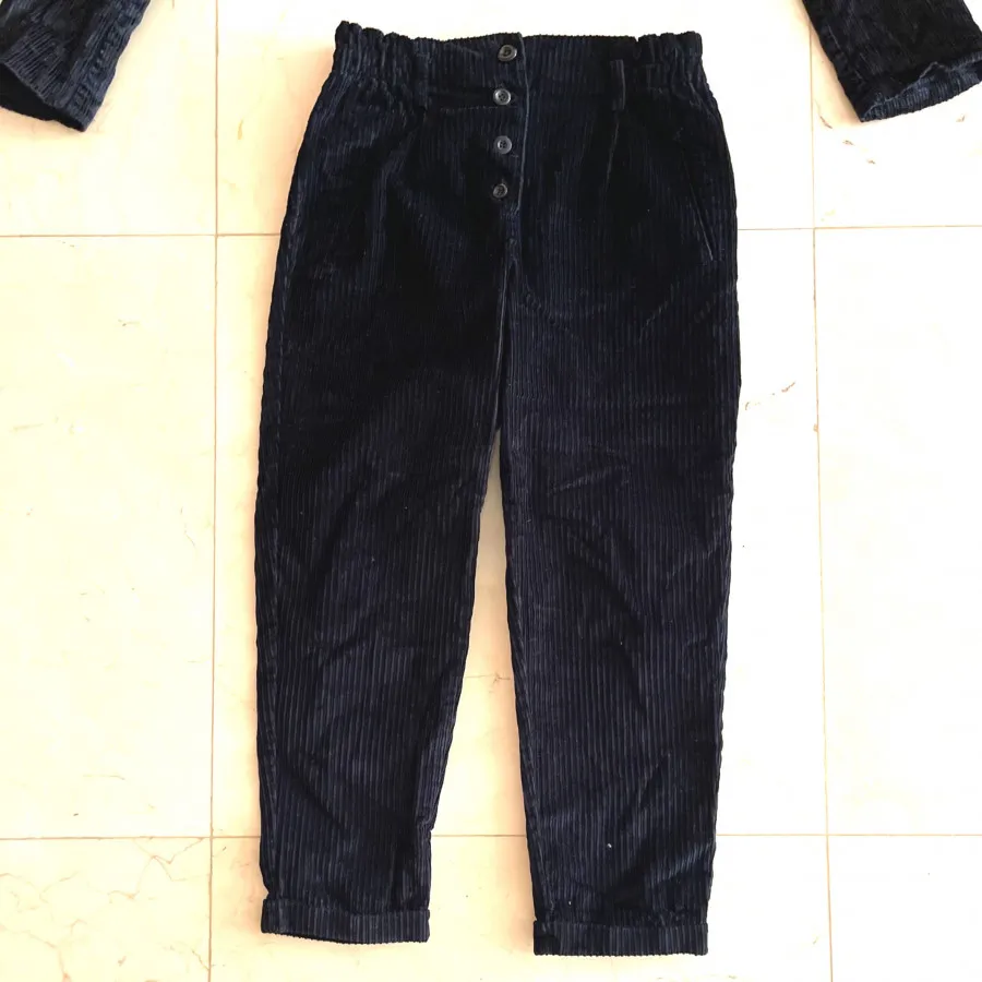 کت شلوار مخمل کبریتی