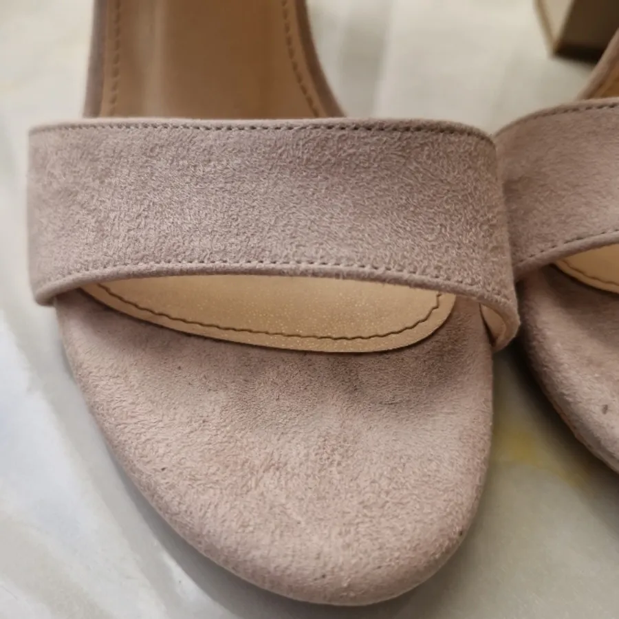 کفش زنانه بژ