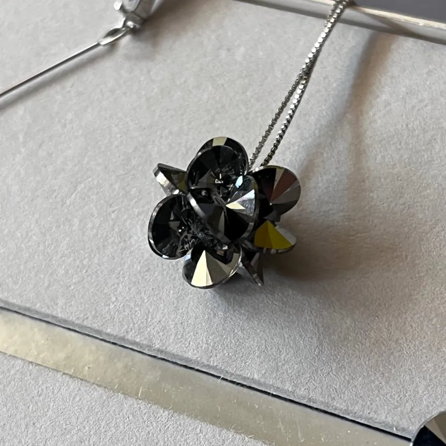 ست گردنبند،گوشواره