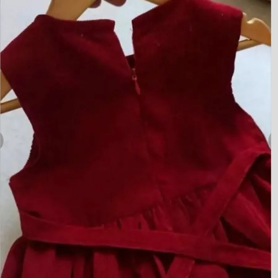 ست کت و سارافن