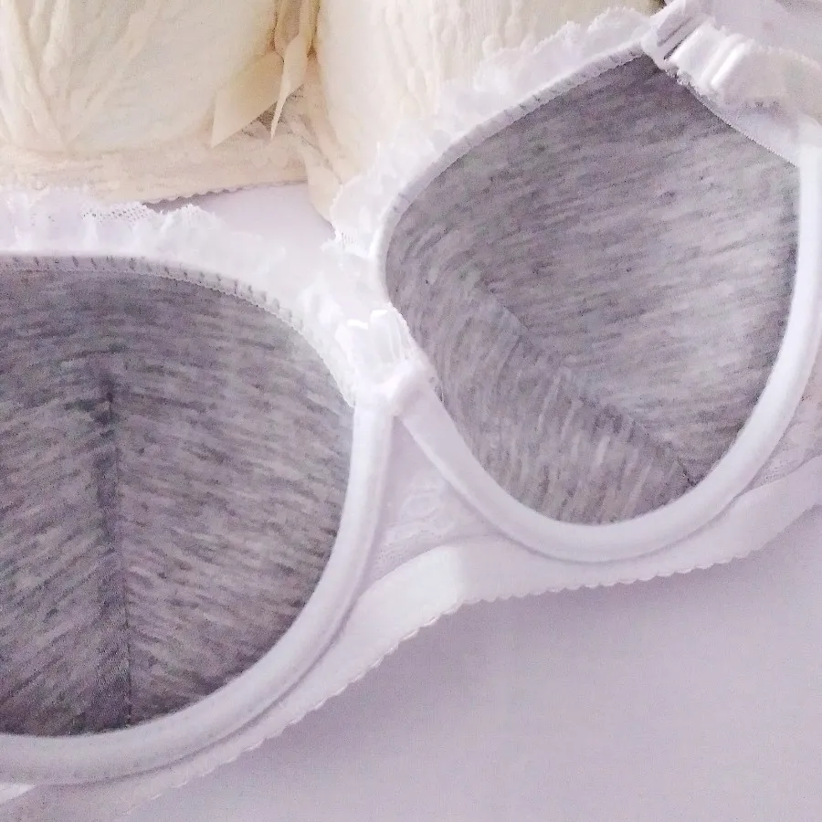 سوتین اسفنجی فنردار