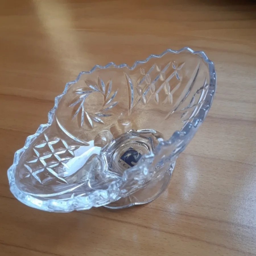 شکلات خوری بلور