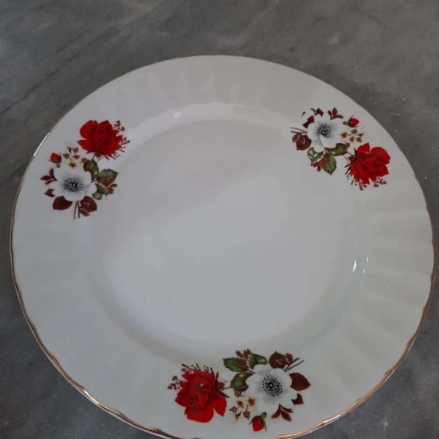 کاسه بشقاب گل سرخی چینی