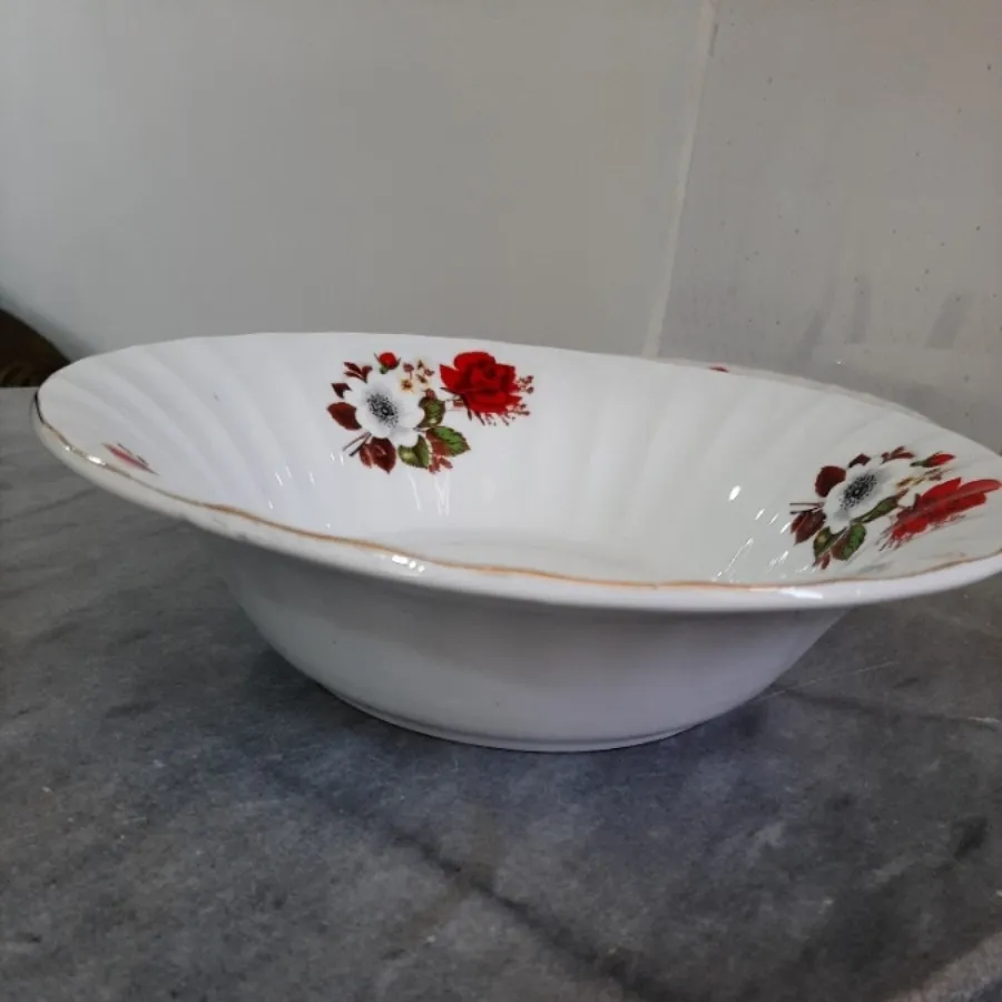 کاسه بشقاب گل سرخی چینی