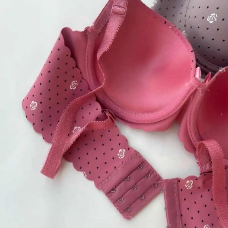 سوتین لیزری دخترانه