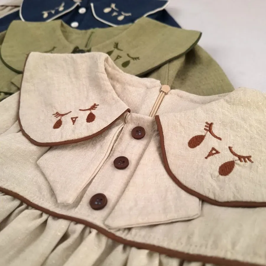 پیراهن یقه گلدوزی چشم ?