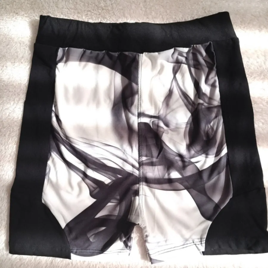 شورتک ورزشی زنانه