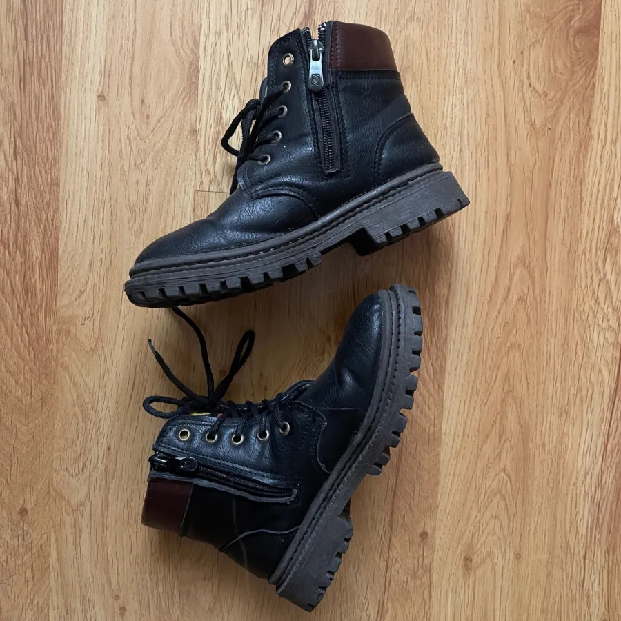 نیم بوت پسرانه