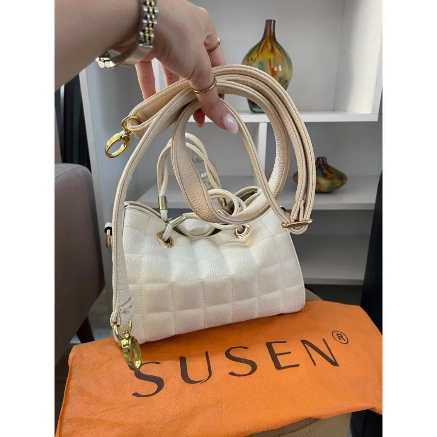 کیف صندوقی کرم برند susen