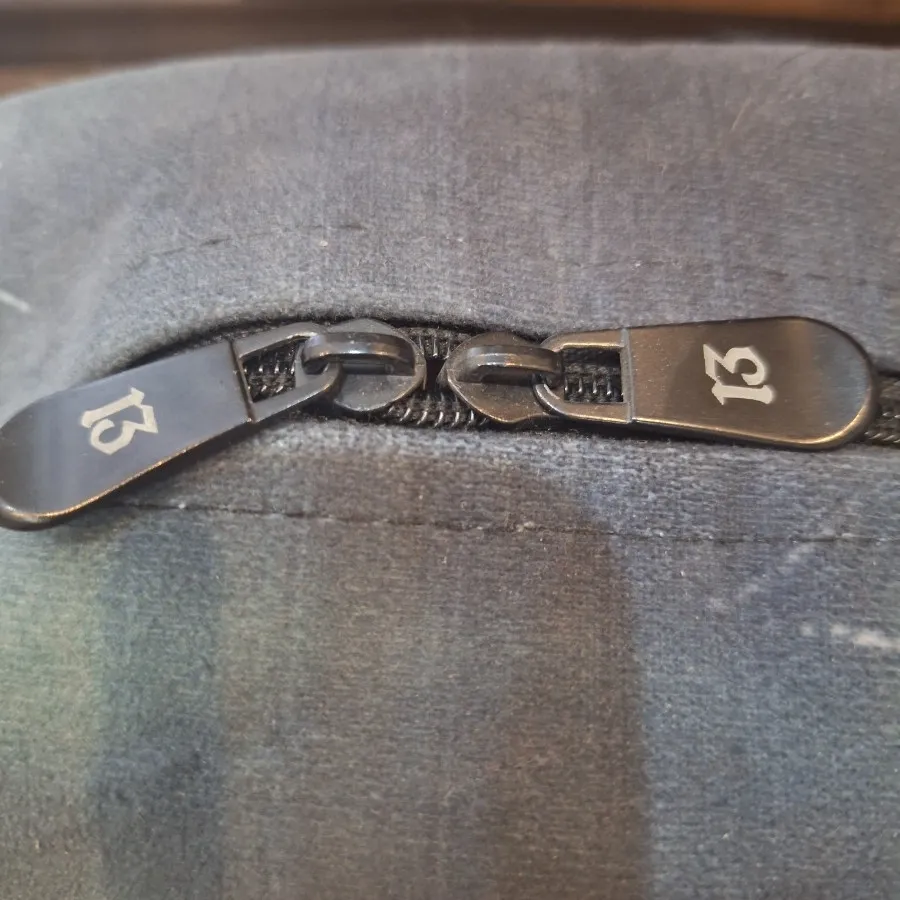 کوله پشتی مخمل