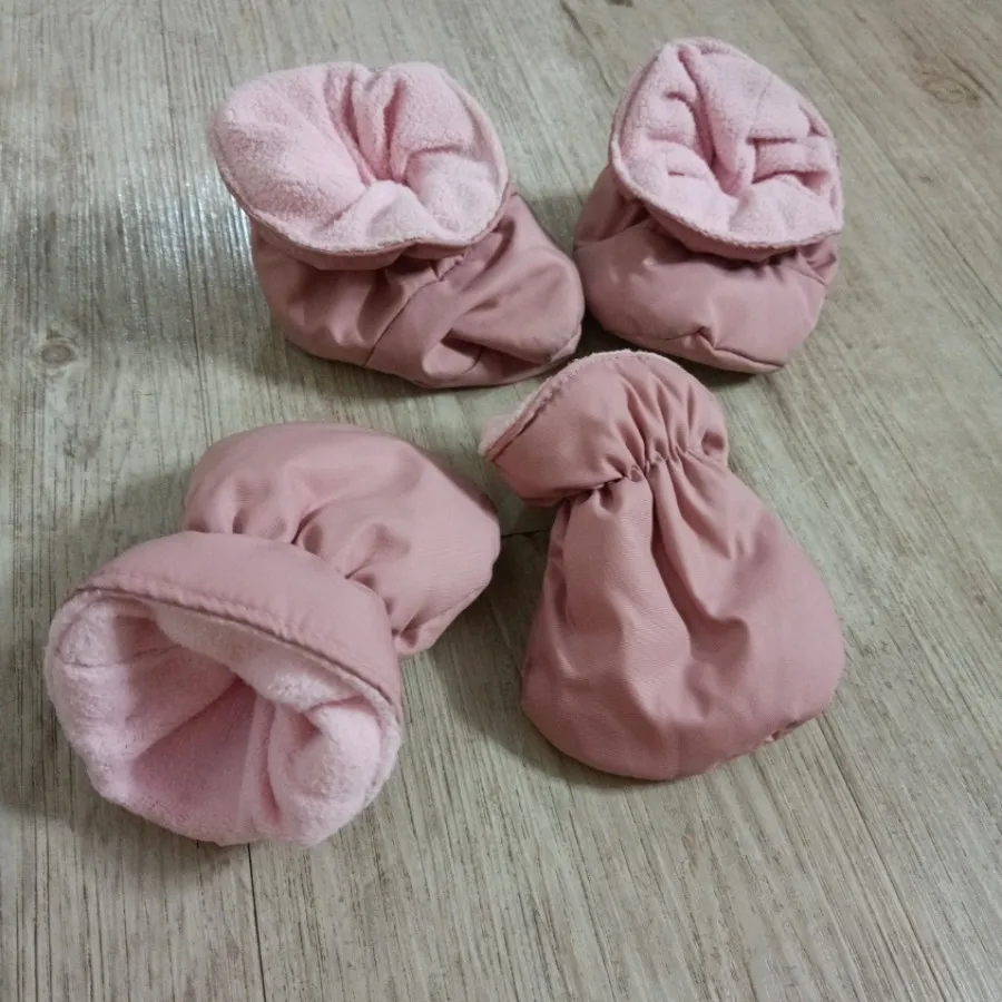 کاپشن گوش دار