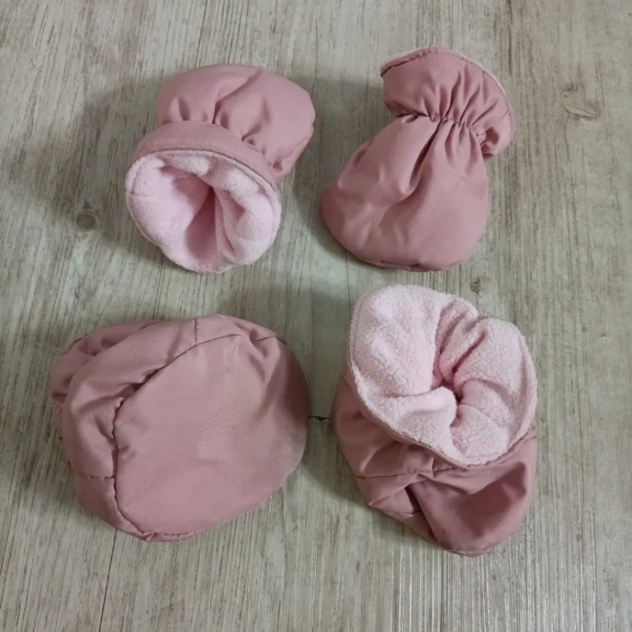 کاپشن گوش دار