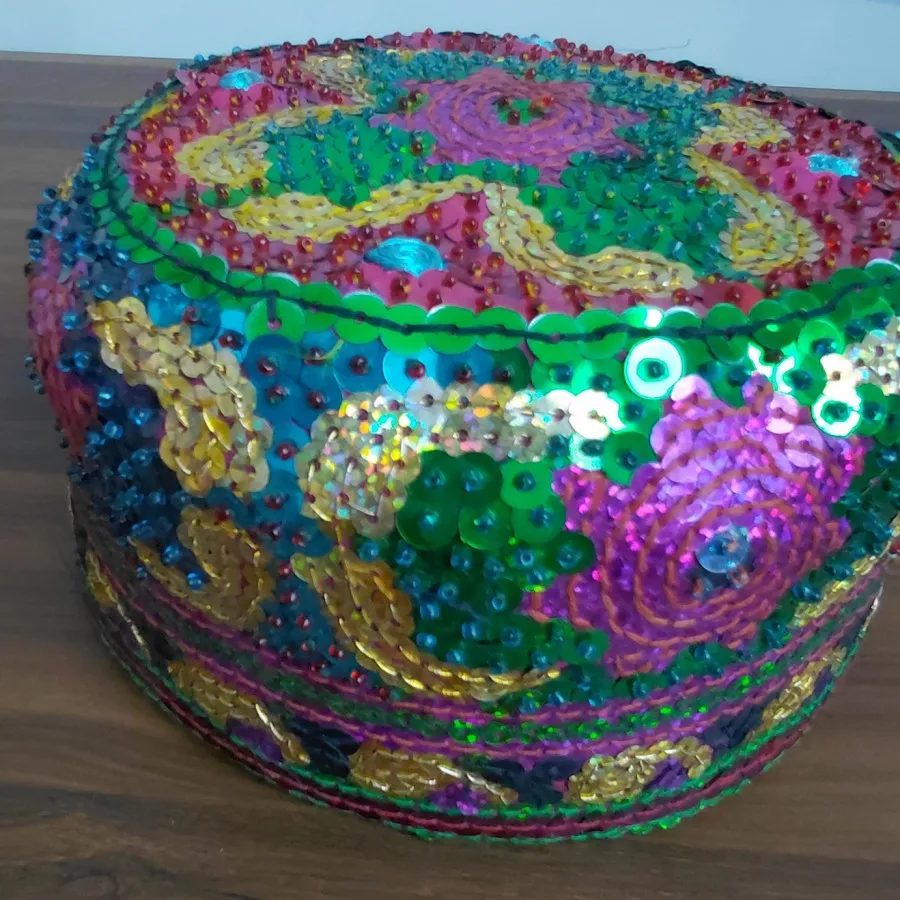 کلاه سنتی پولکی