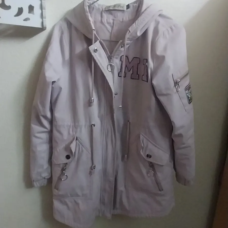 کاپشن کلاهدار صورتی روشن