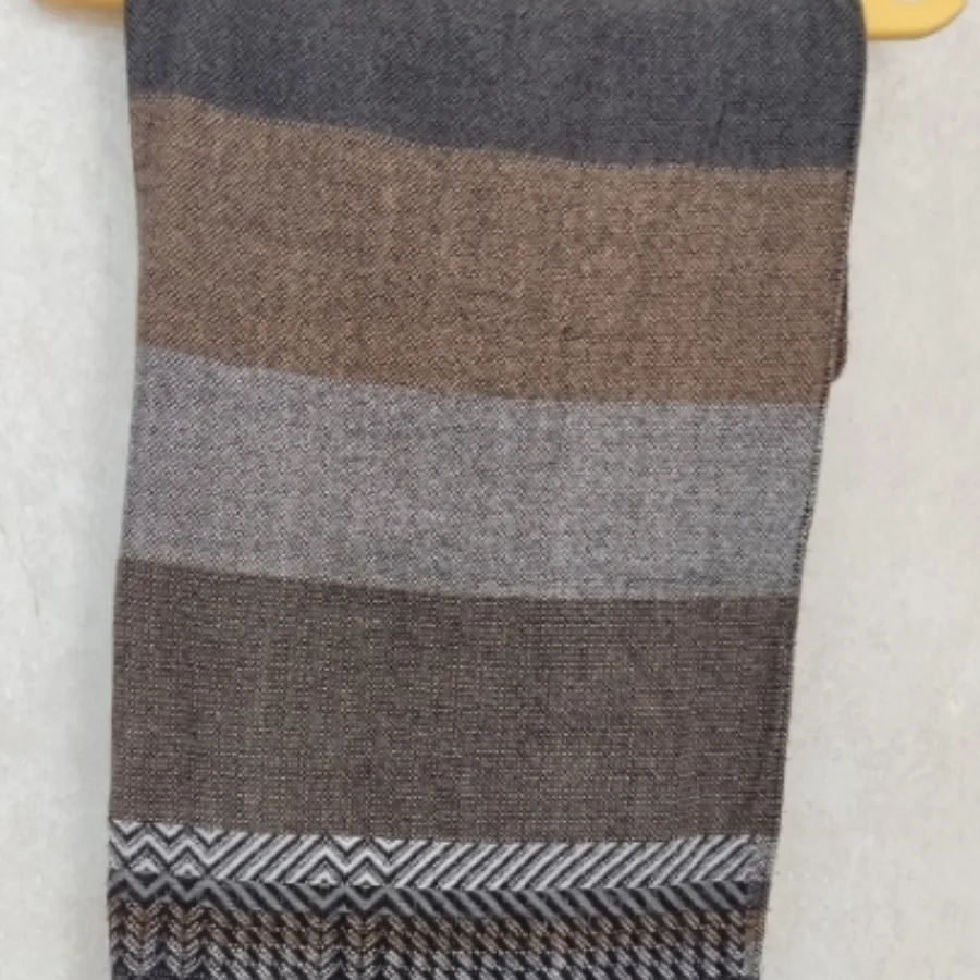 دوتا شال زمستانه