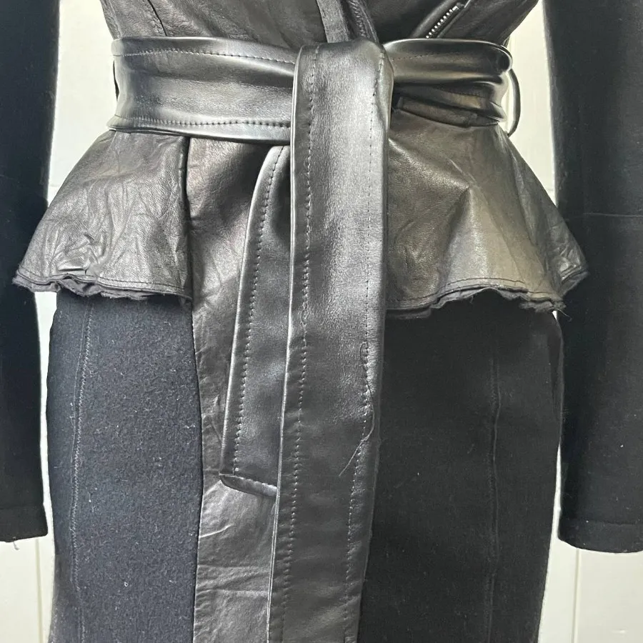 پالتو و وست