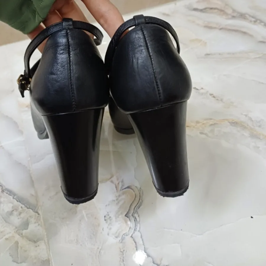 کفش مجلسی چرم سایز 38 39