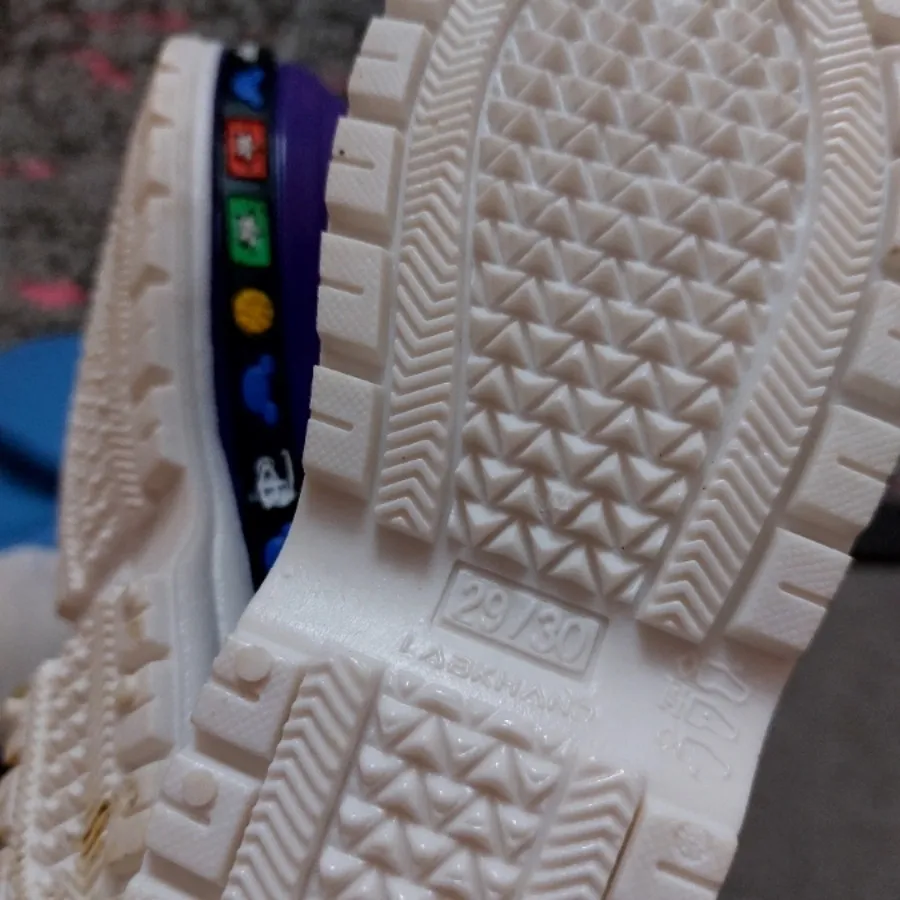 رین بوت بچگانه