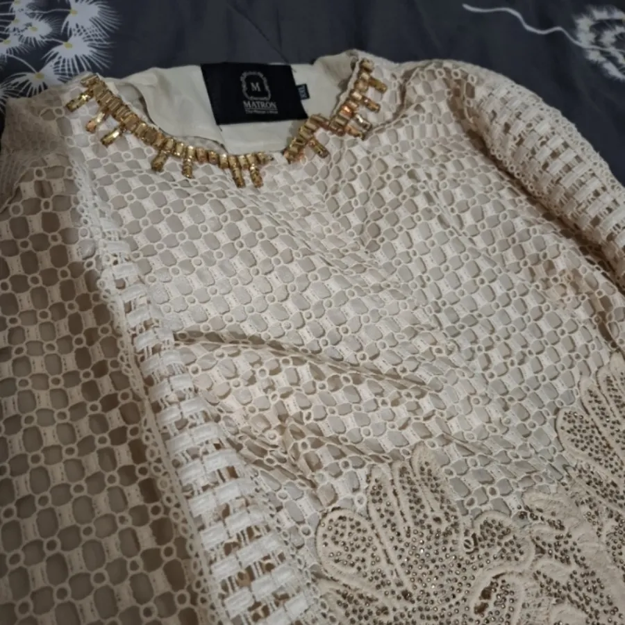 مانتو مزونی