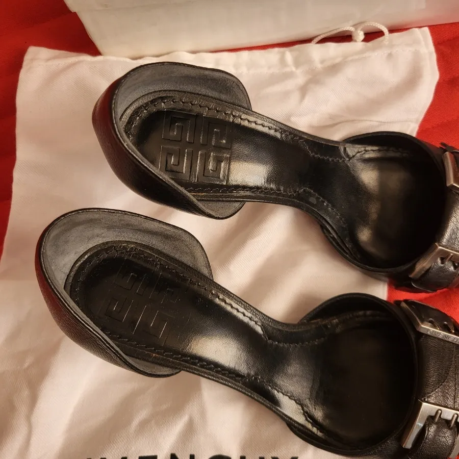 کفش جیوانچی اورجینال