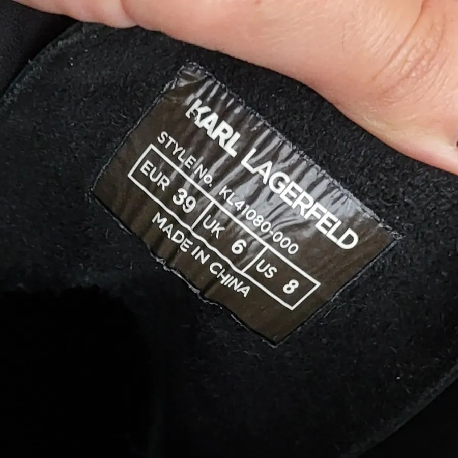 بوت کارل لاگرفلد