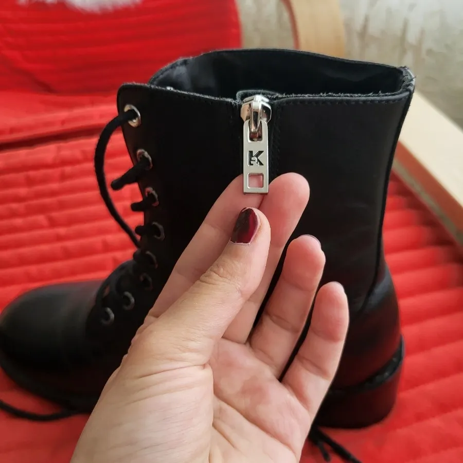 بوت کارل لاگرفلد