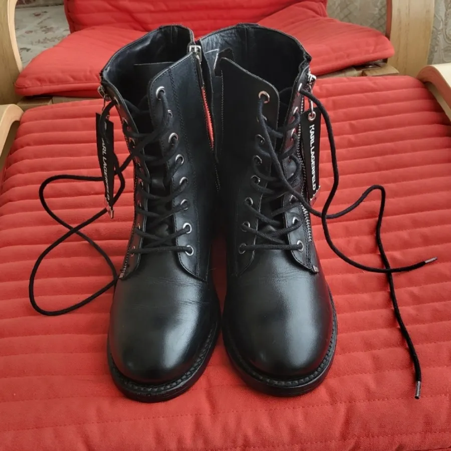 بوت کارل لاگرفلد