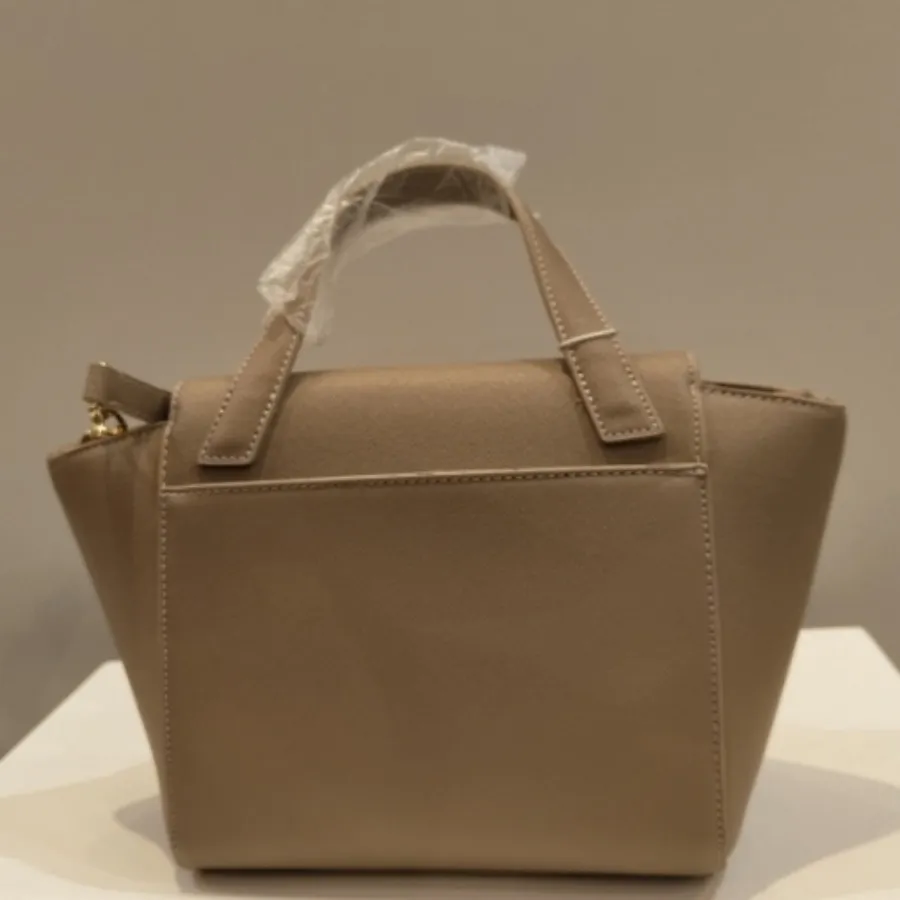 کیف پیرکاردین