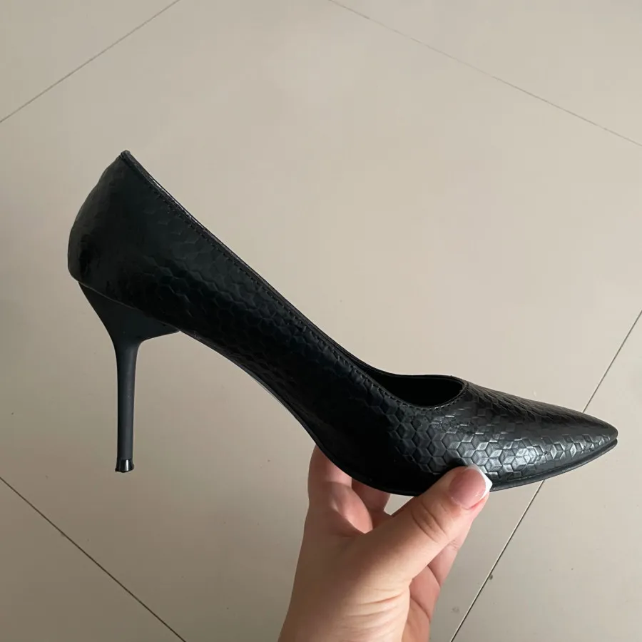 کفش مجلسی زنانه