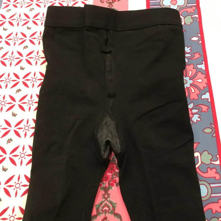 جوراب شلواری