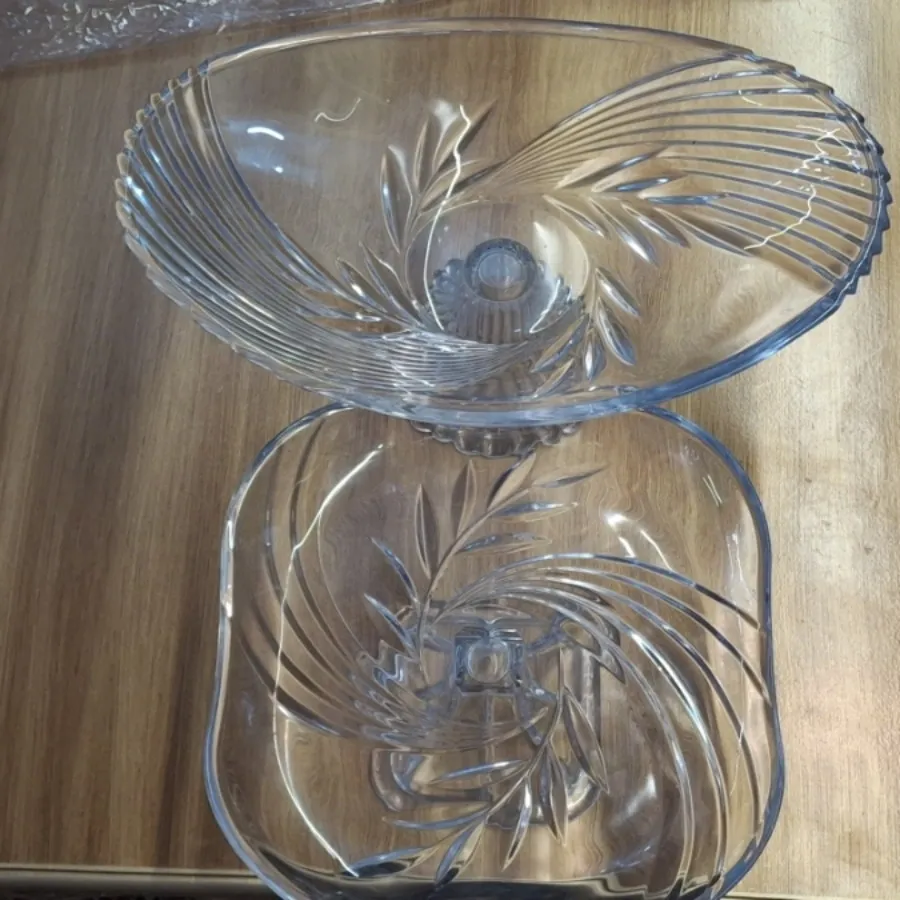 شیرینی و میوه خوری ژاپنی