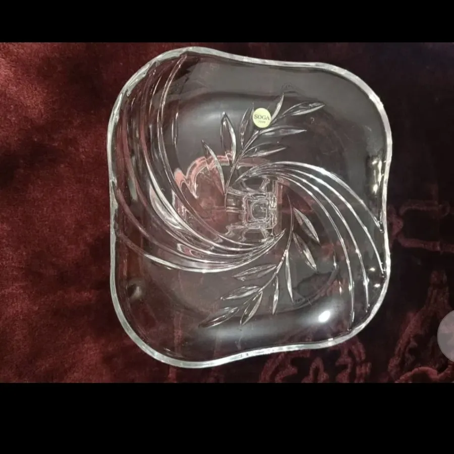 شیرینی و میوه خوری ژاپنی