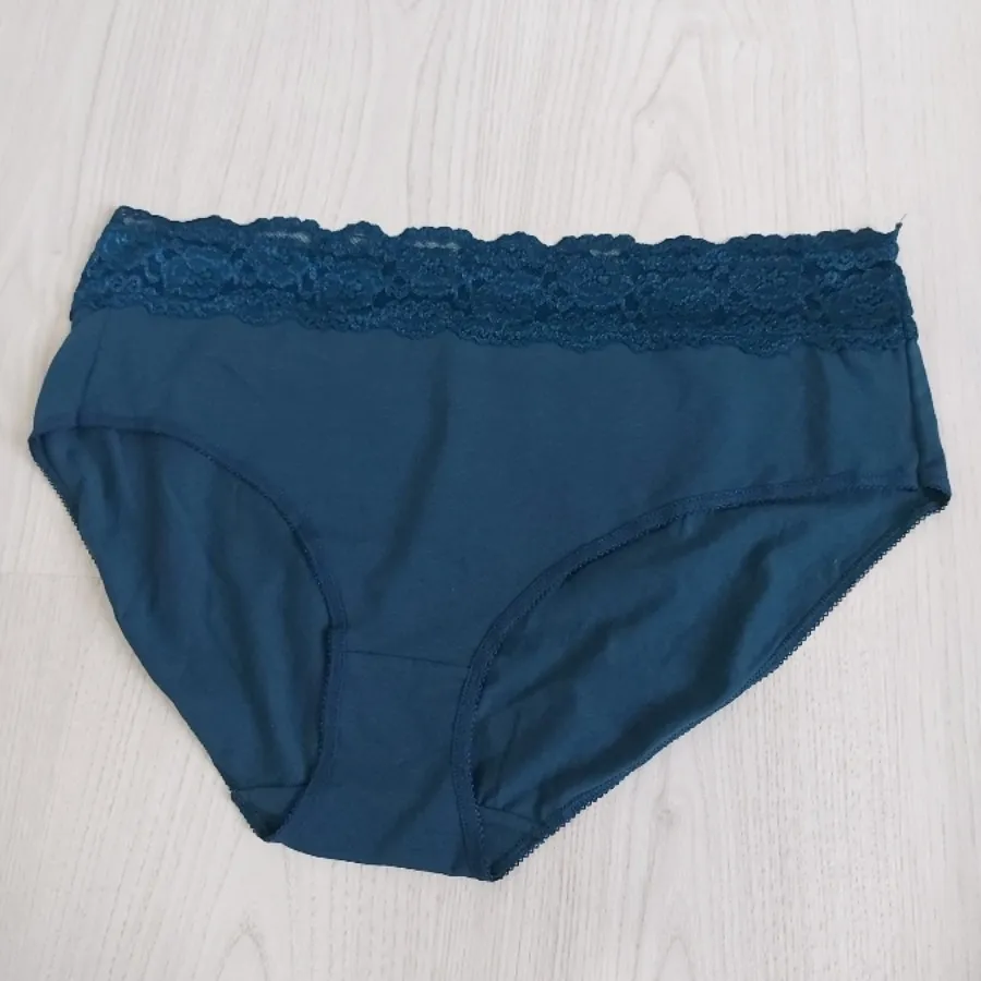 حراج شورت زنانه