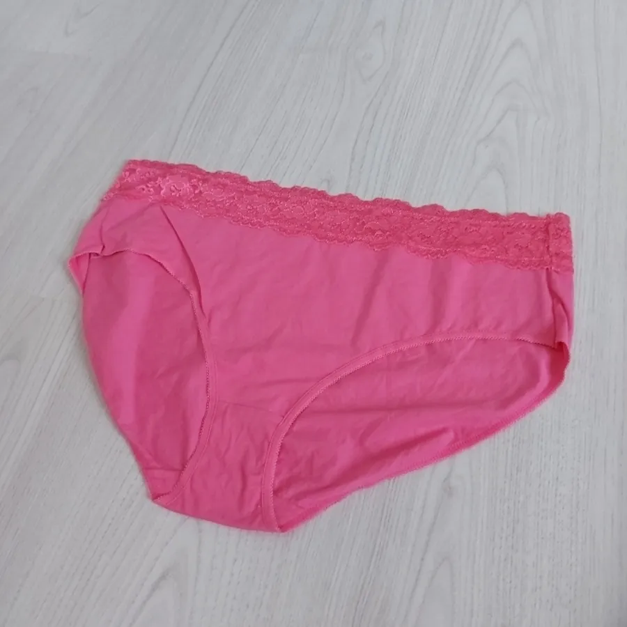 حراج شورت زنانه