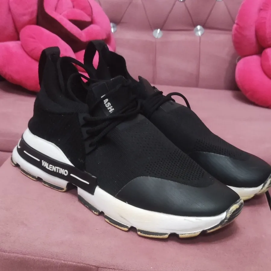 کتونی جورابی