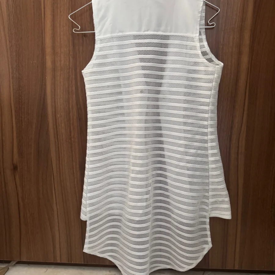 رویه لباس سفید