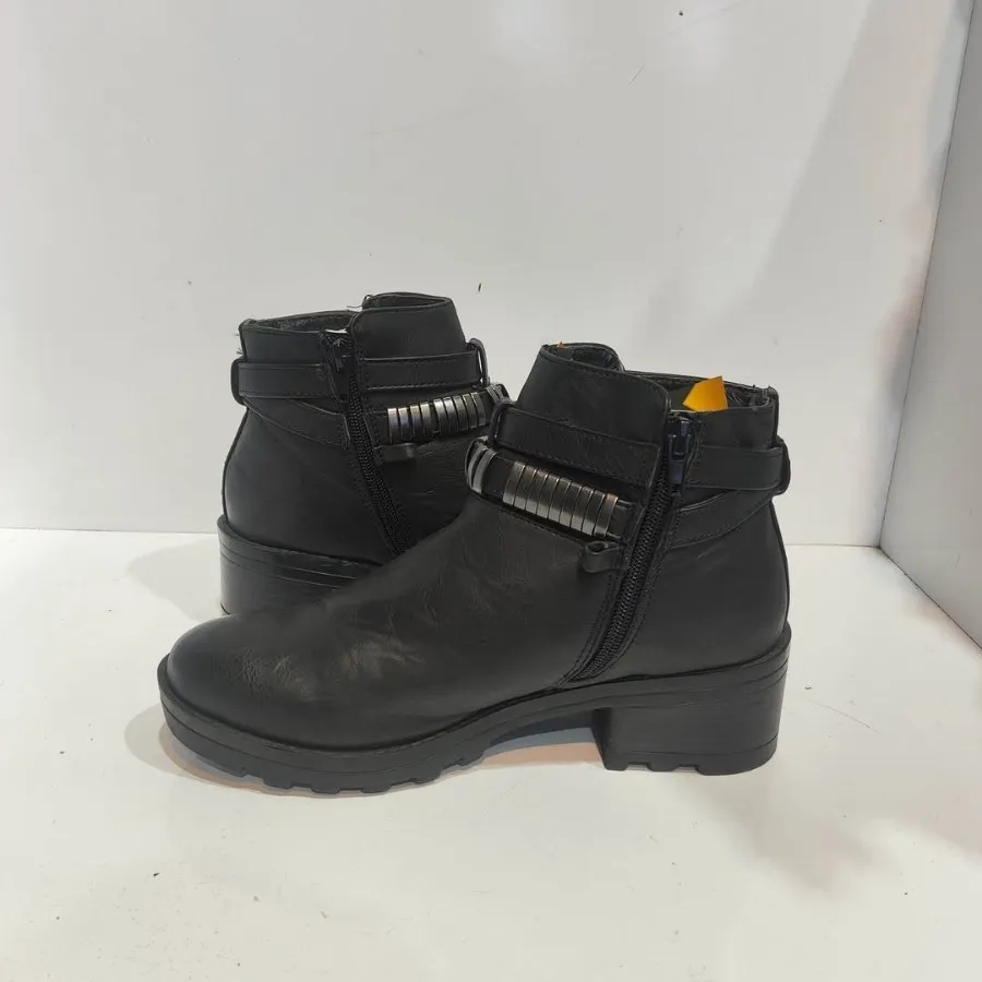 بوت زنانه اورجینال