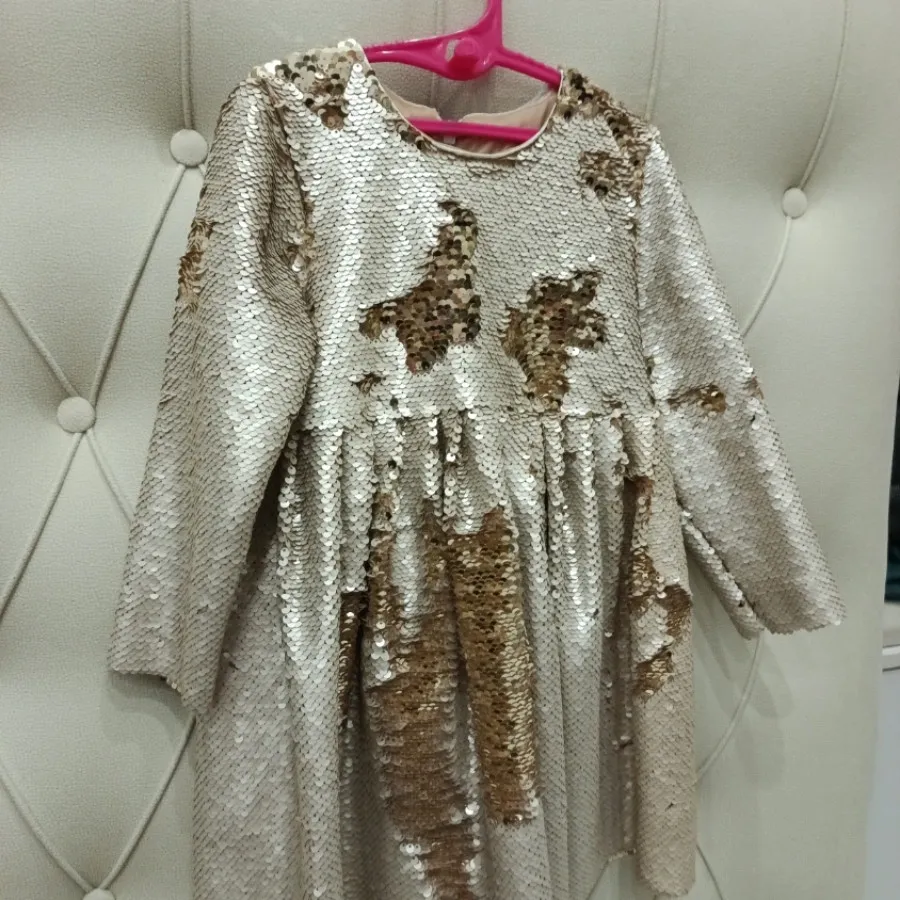 پیراهن دخترانه