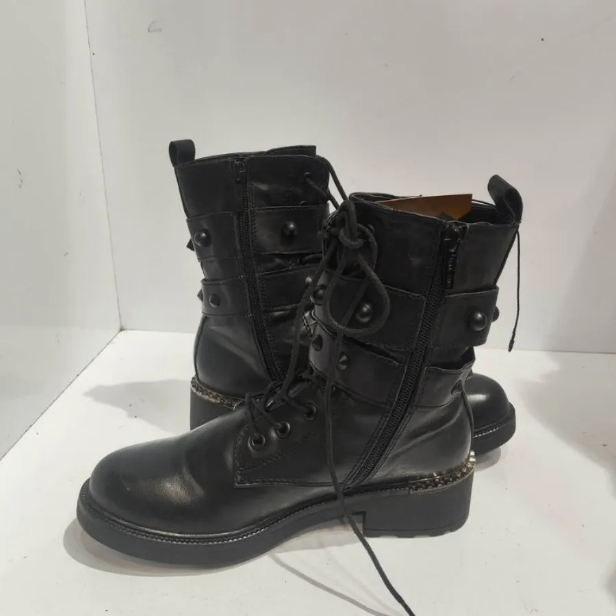 بوت زنانه اورجینال