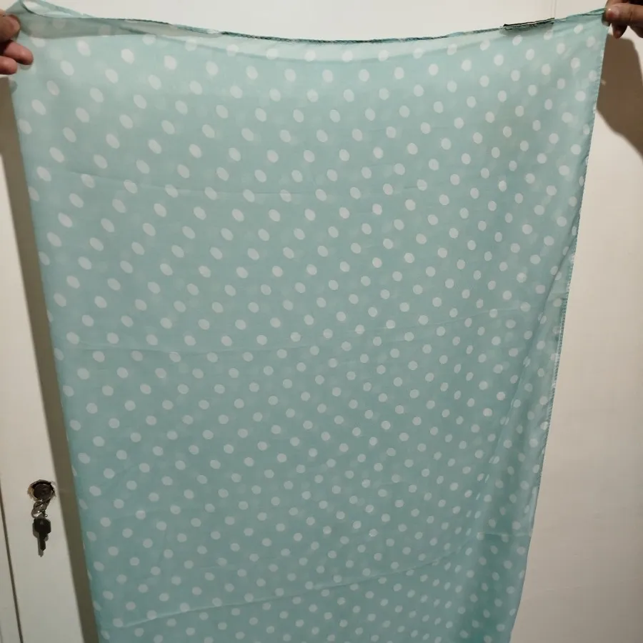 روسری خال خالی حریر