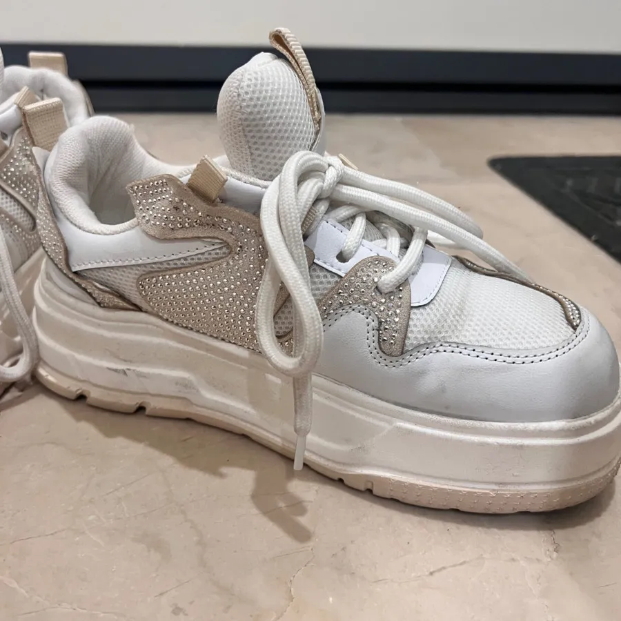 کفش راحتی روزمره