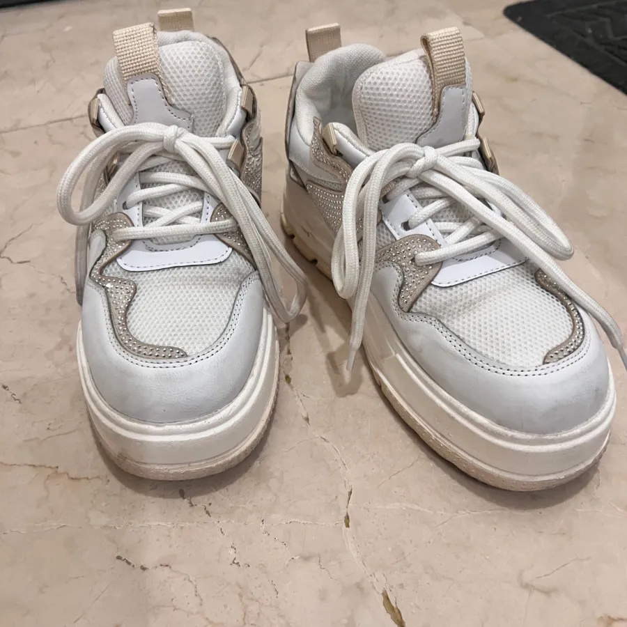 کفش راحتی روزمره