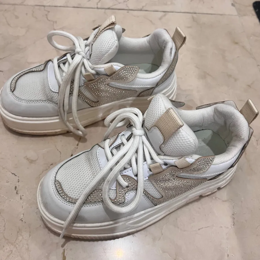 کفش راحتی روزمره