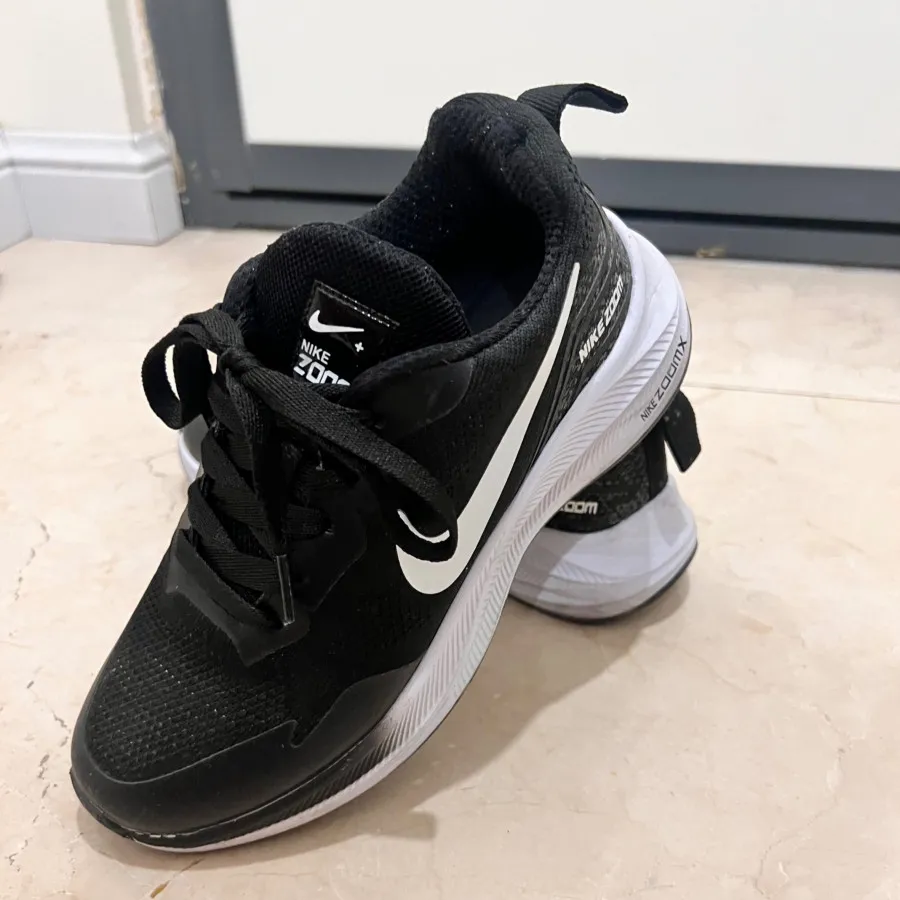 کفش کتونی و راحتی